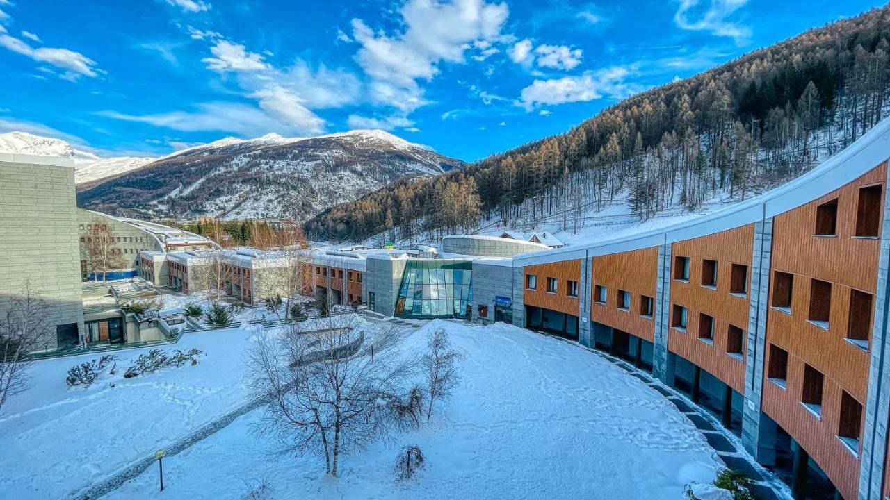 Appartamento Smith Arneis - Affitti Brevi Italia Bardonecchia Exterior foto